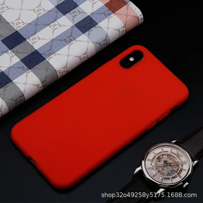 Красный силиконовый чехол iPhone 6/6S, 6/6S Plus, 7/8, 7/8 Plus, X, XS, XS Max, XR, 11, 11 Pro, 11 Pro Max