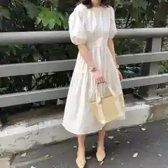 Платье однотонное