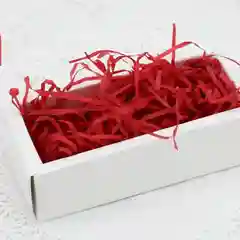 Красный бумажный наполнитель для коробок, 50 г