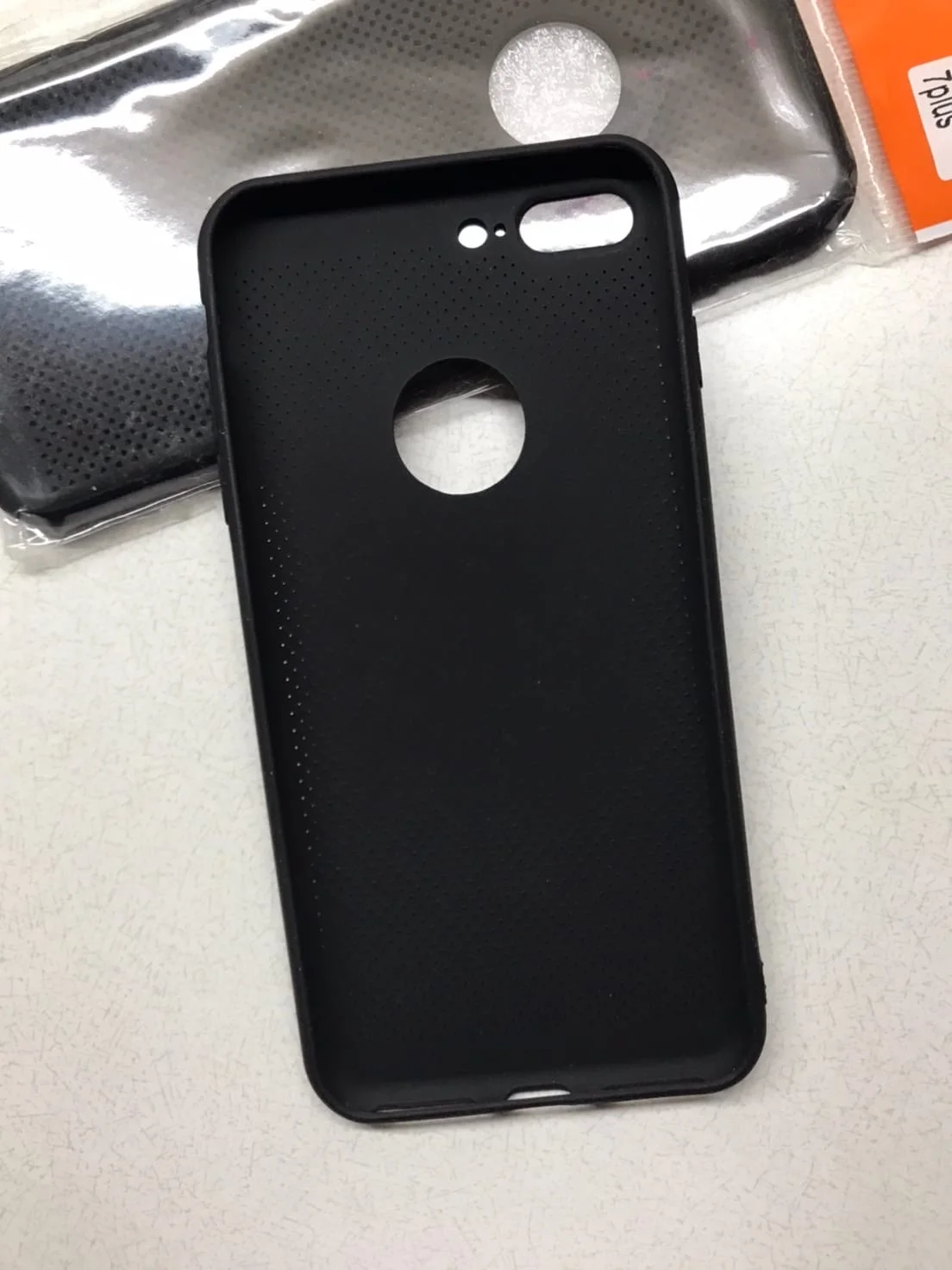 Защитный силиконовый мужской черный чехол для iphone 7+ iphone 8+