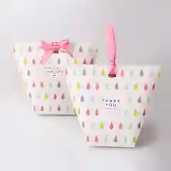 Конфетный сборная мягкая коробка из картона с принтом