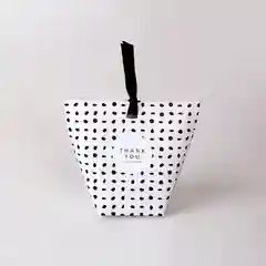 Черный сборная мягкая коробка из картона с принтом