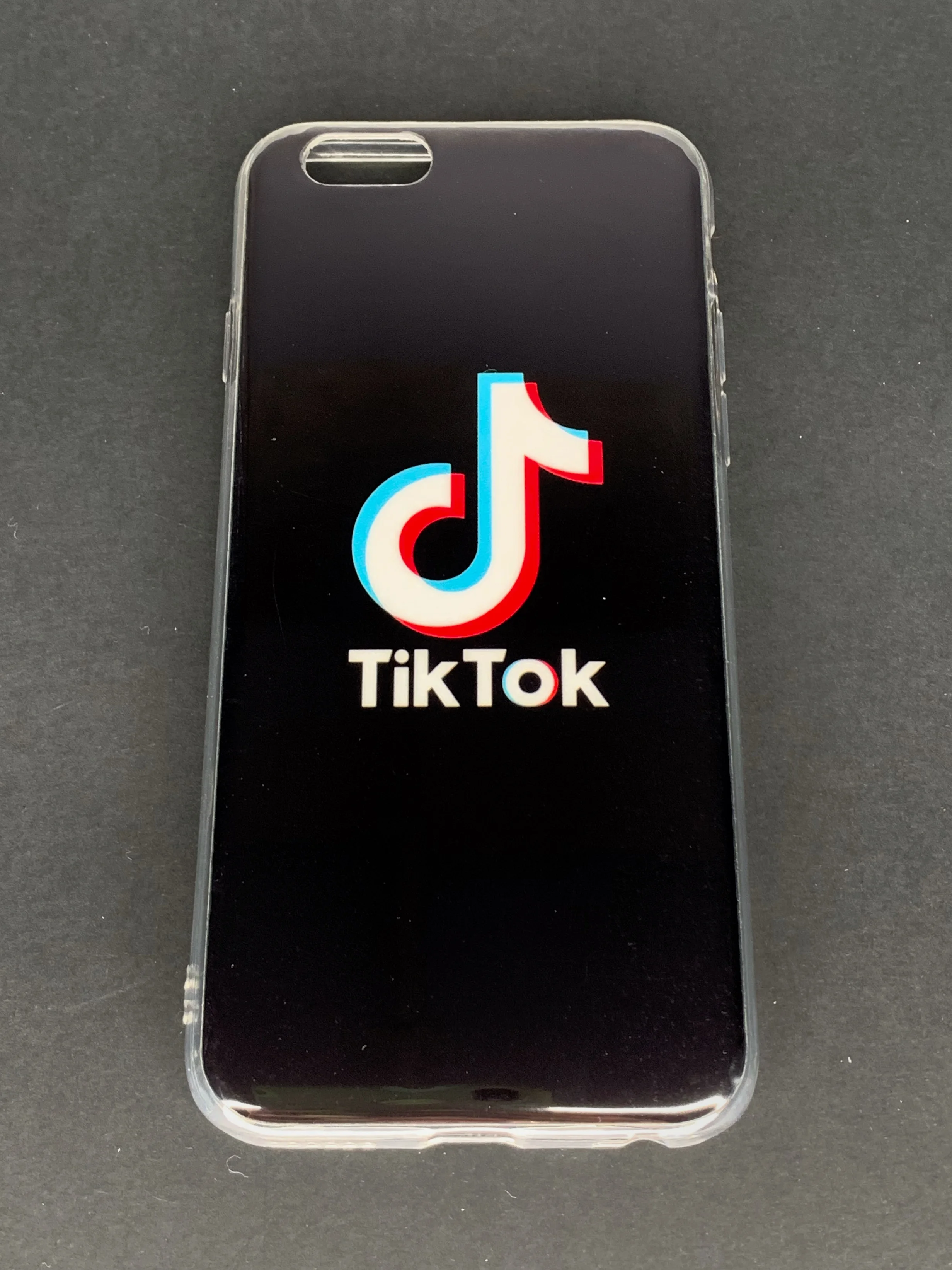 Чехол для iPhone из гибкого пластика "Tik Tok"
