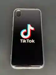 Чехол для iPhone из гибкого пластика "Tik Tok"