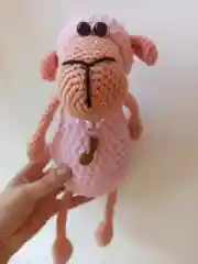 Овечка розовая
