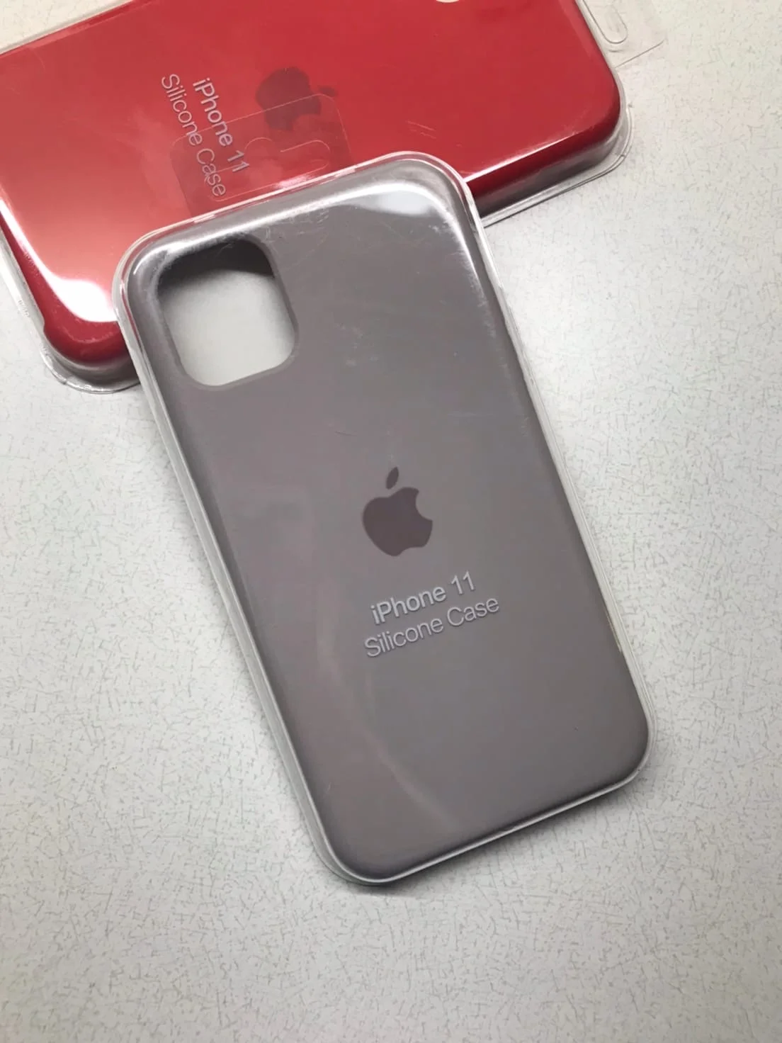 Бежевый меланж силиконовый защитный чехол на iPhone 11