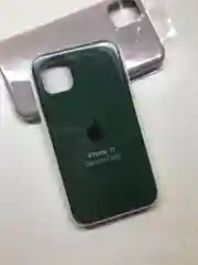 Зеленый защитный чехол для телефона на Iphone 11