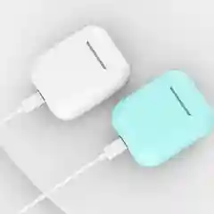 Белый чехол для Apple AirPods 1, AirPods 2 силиконовый