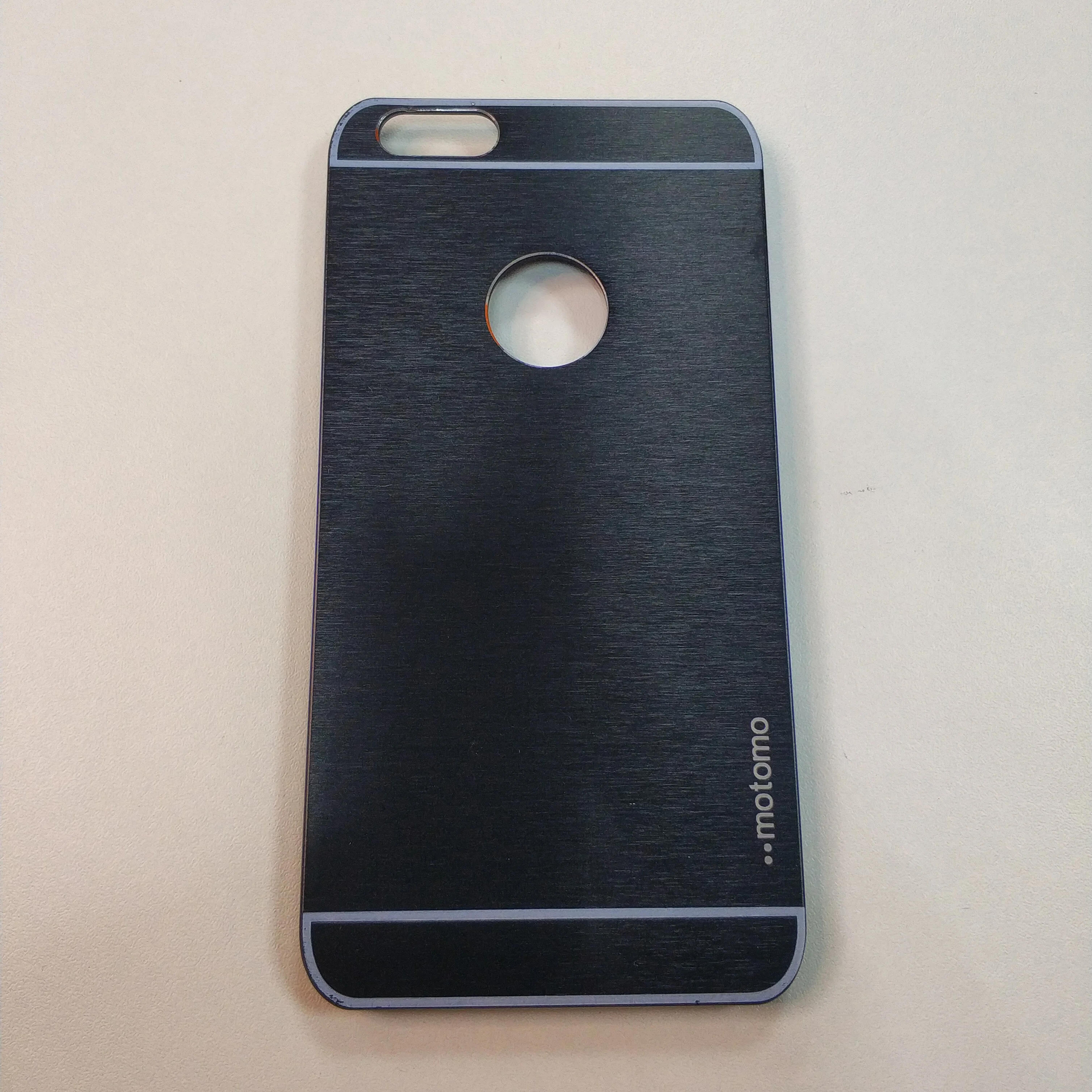 Черный чехол для iPhone 6 plus