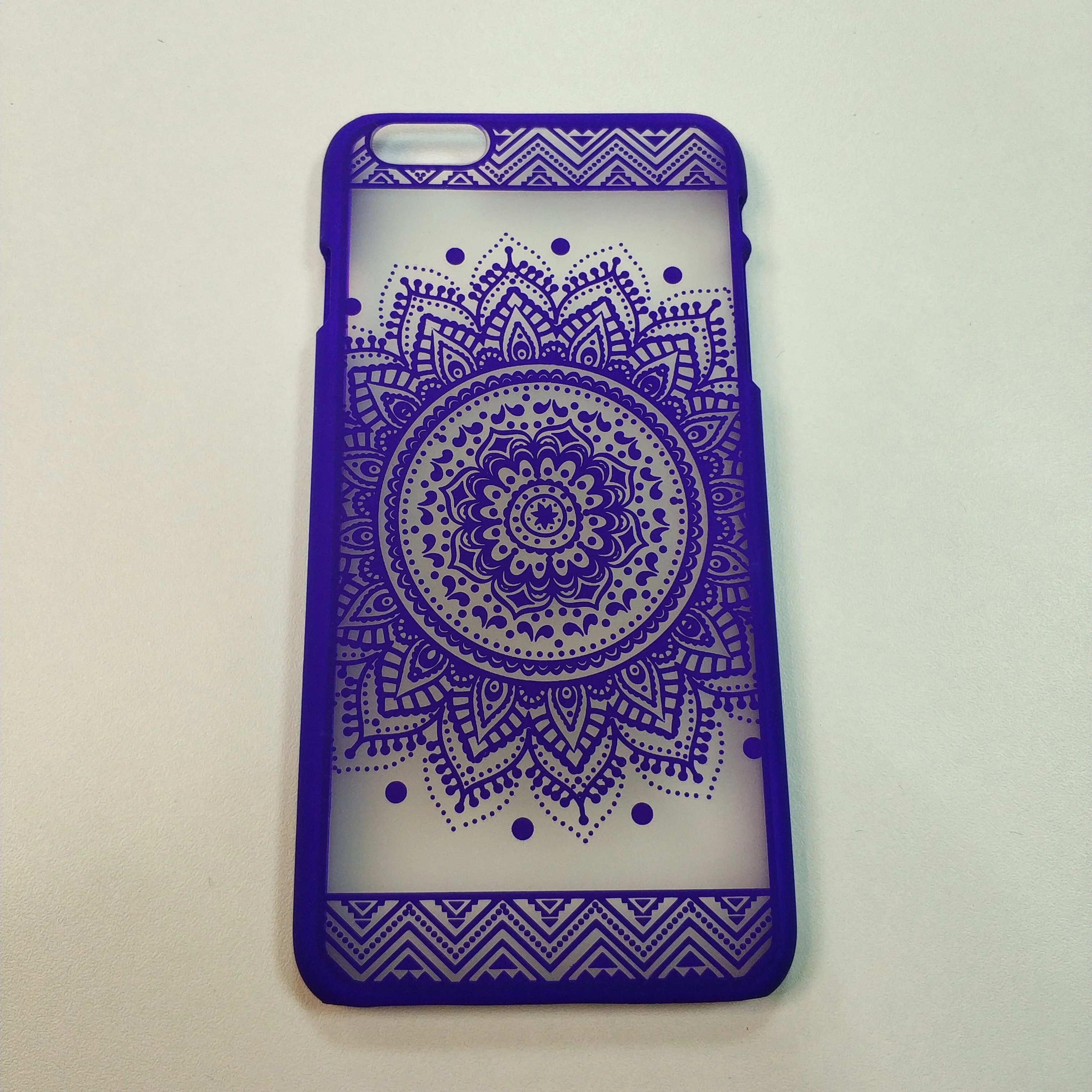 Фиолетовый чехол для iPhone 6 plus