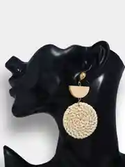 Серьги из ротанга плетенные