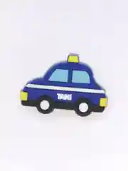 Значки на Сrocs