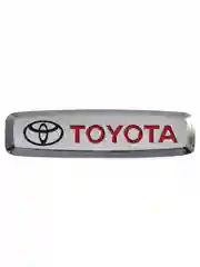 Серебряный шильдик Тойота (Toyota)