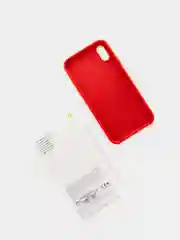 Розовый силиконовый чехол на iPhone все модели.