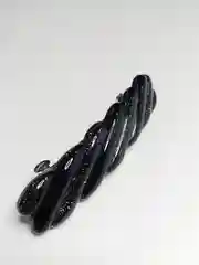 Черный заколка