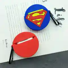 Красный чехол для Airpods 1/2 Супергерои
