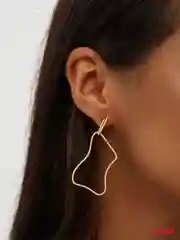 Cерьги ассиметричные, женские сережки Akanta