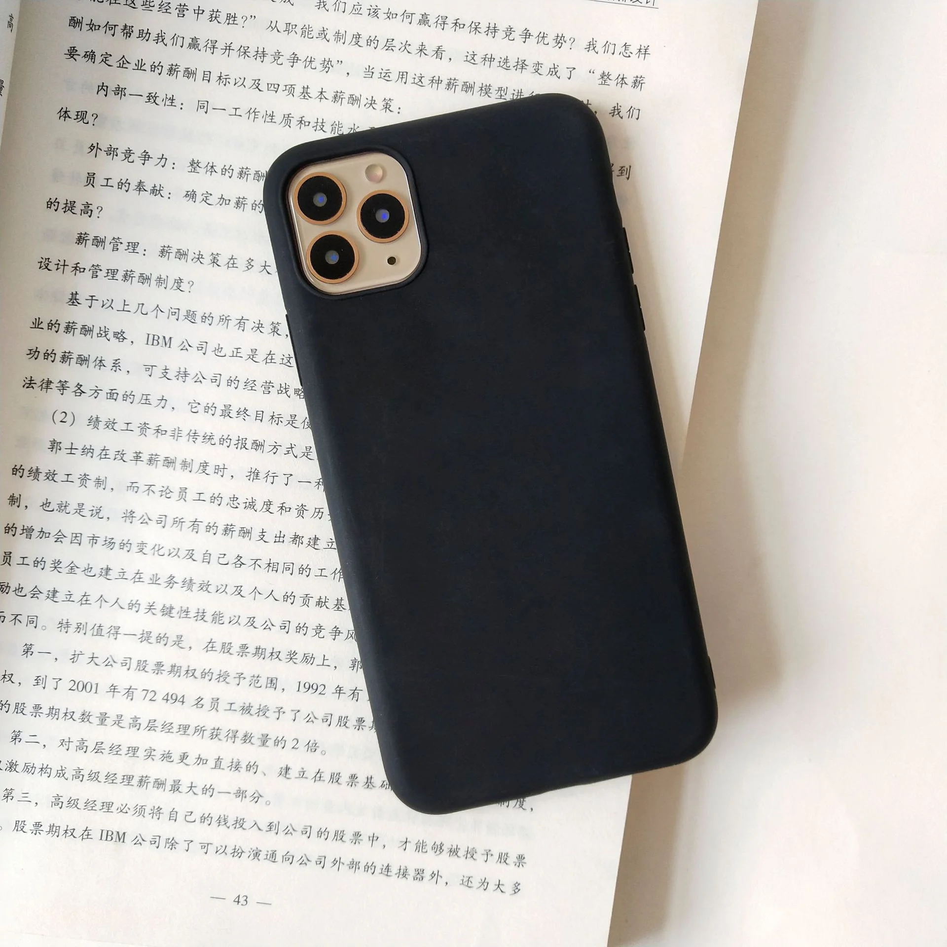 Голубой чехол для Apple iPhone 6 Plus / 6s Plus силиконовый, 14 цветов