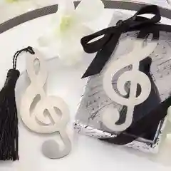 Закладка скрипичный ключ