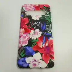 Серебряный чехол Samsung S10