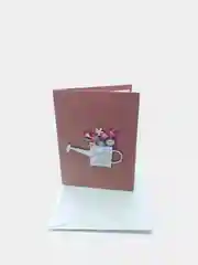 Открытка с надписями из дерева