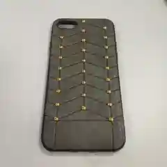 Бежевый чехол на iPhone 7 / 8 / SE 2020