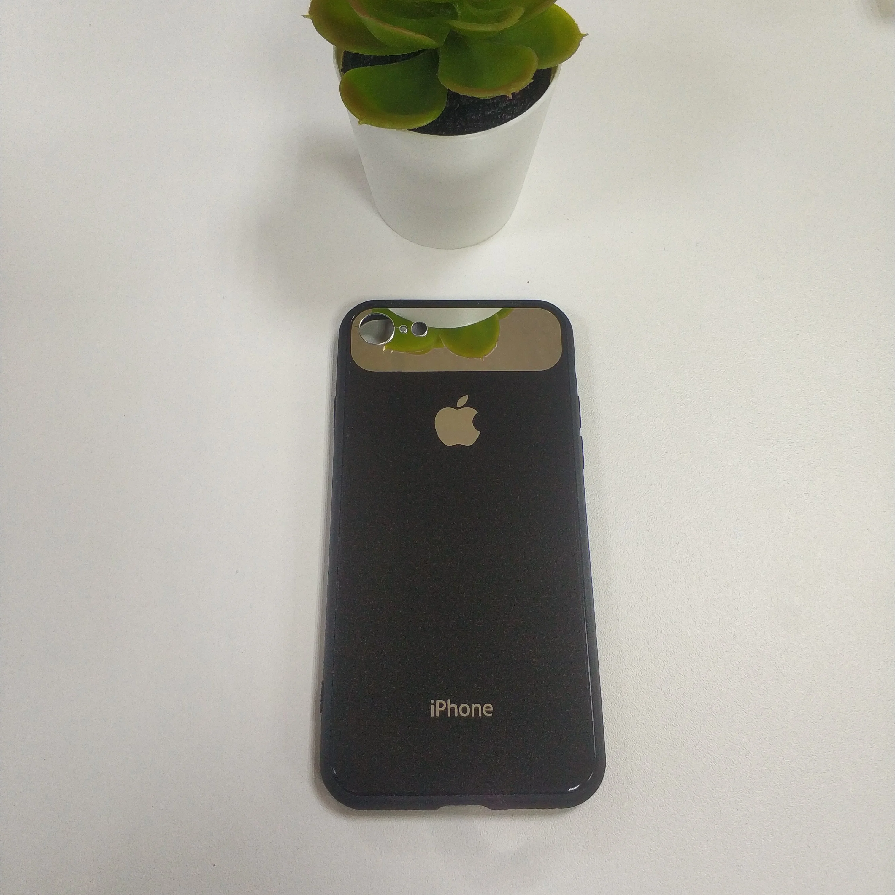 Ледяной чехол на iPhone 7 / 8 / SE 2020