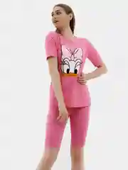Женский костюм