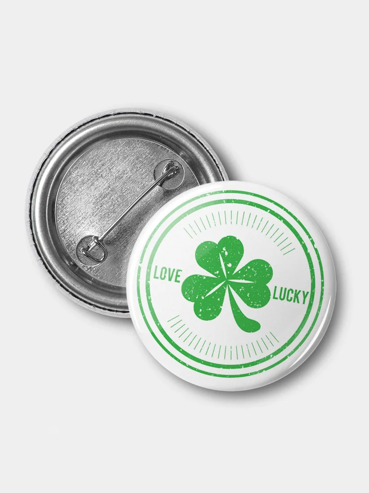 Значок "Love.Lucky", 37 мм