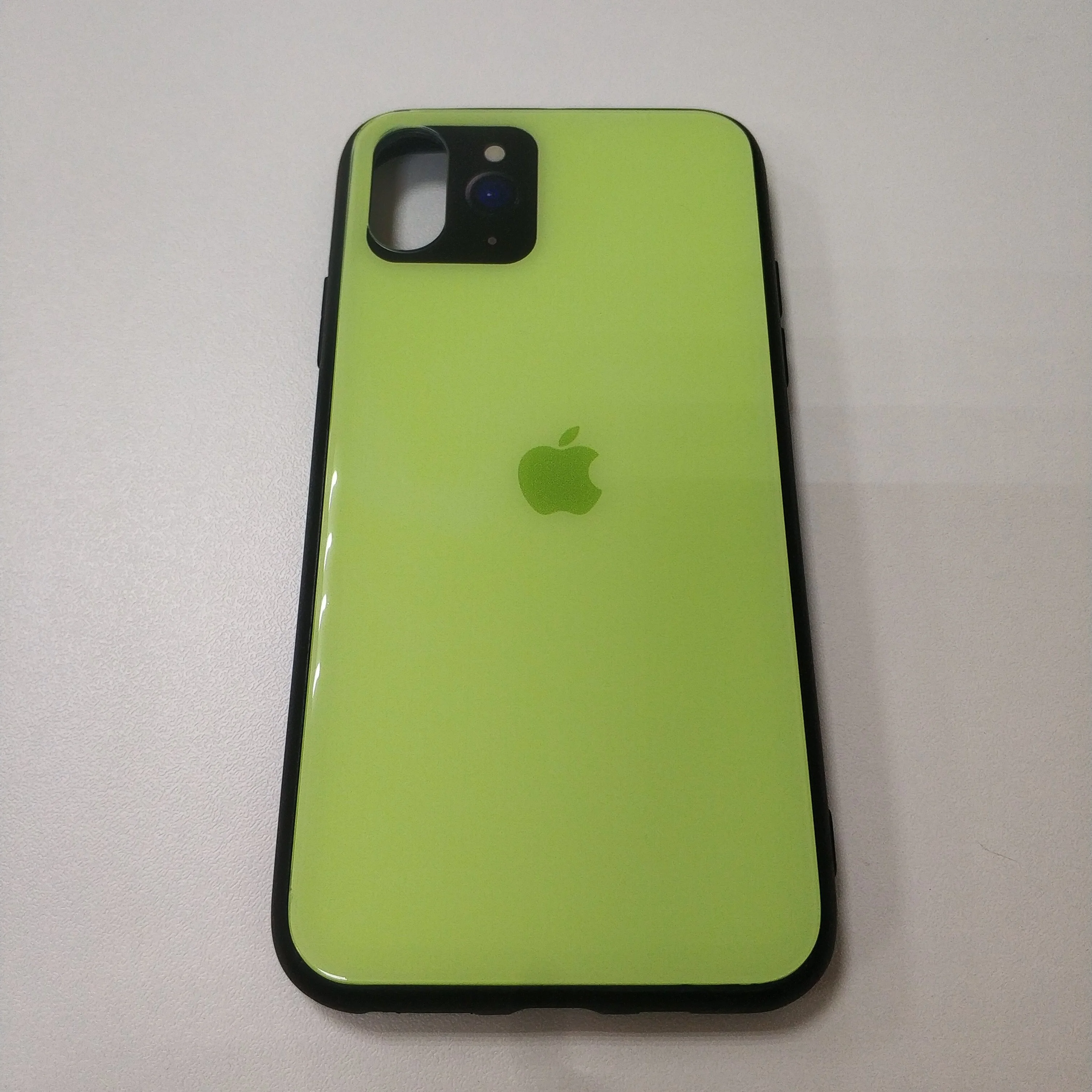 Серый чехол на iPhone X / XS