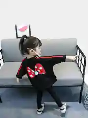 Черный спортивный костюм для девочек