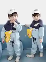Спортивный костюм для девочек