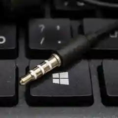 Krutoff / Наушники с микрофоном HF-Q1, черный
