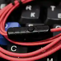 Krutoff / Наушники с микрофоном Krutoff HF-X61, красный