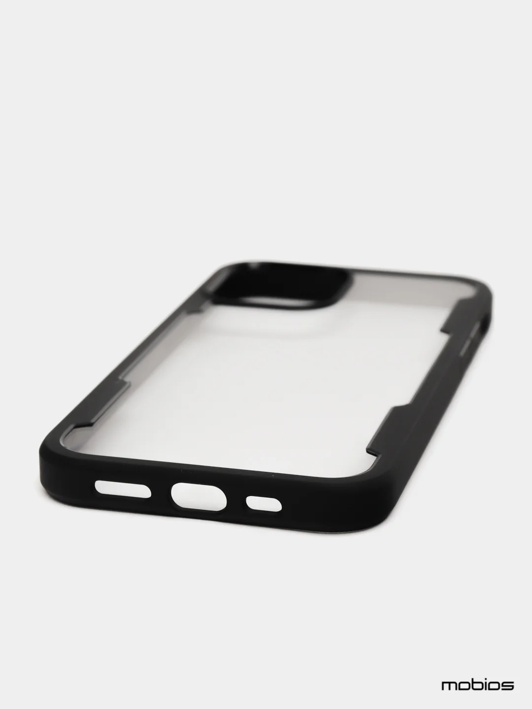 Черный чехол противоударный на iPhone 12 mini
