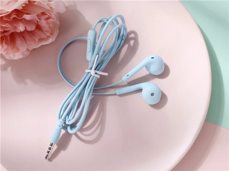 Голубой красивые наушники вкладыши с приятным Soft Touch покрытием с кнопкой и микрофоном 3,5 мм