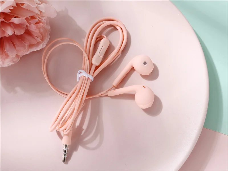 Розовый красивые наушники вкладыши с приятным Soft Touch покрытием с кнопкой и микрофоном 3,5 мм