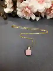 Розовый подвеска с цепочкой с цирконом