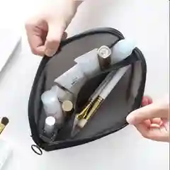Косметичка из прозрачной нейлоновой сетки