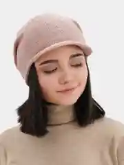 Кепка вязанная с пайеткой