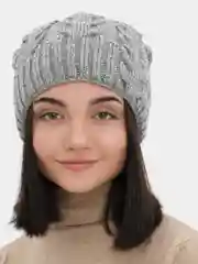 Серый шапка вязаная