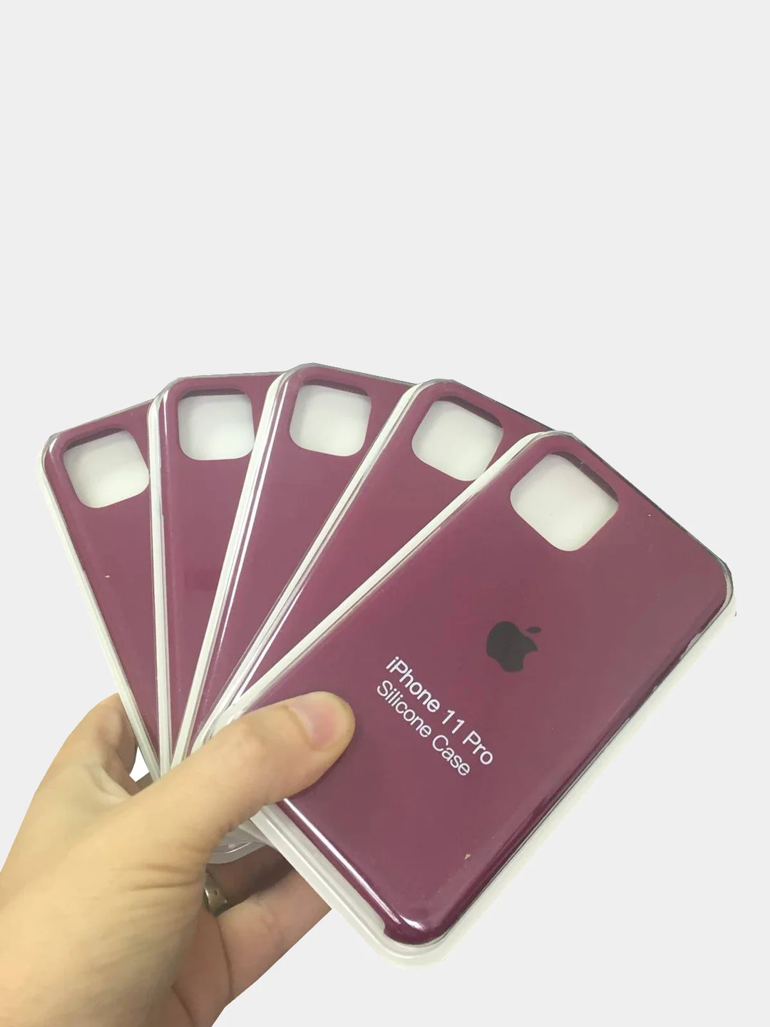 Фуксия чехол силиконовый Silicone Case iPhone 11