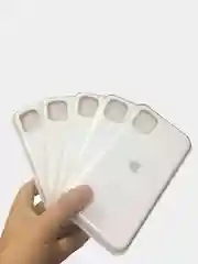 Белый чехол силиконовый Silicone Case iPhone 11