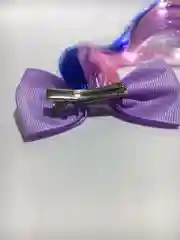 Прядь на заколке