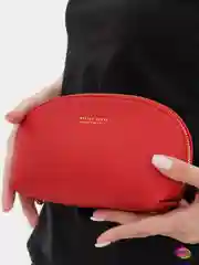 Косметичка на молнии кожаная