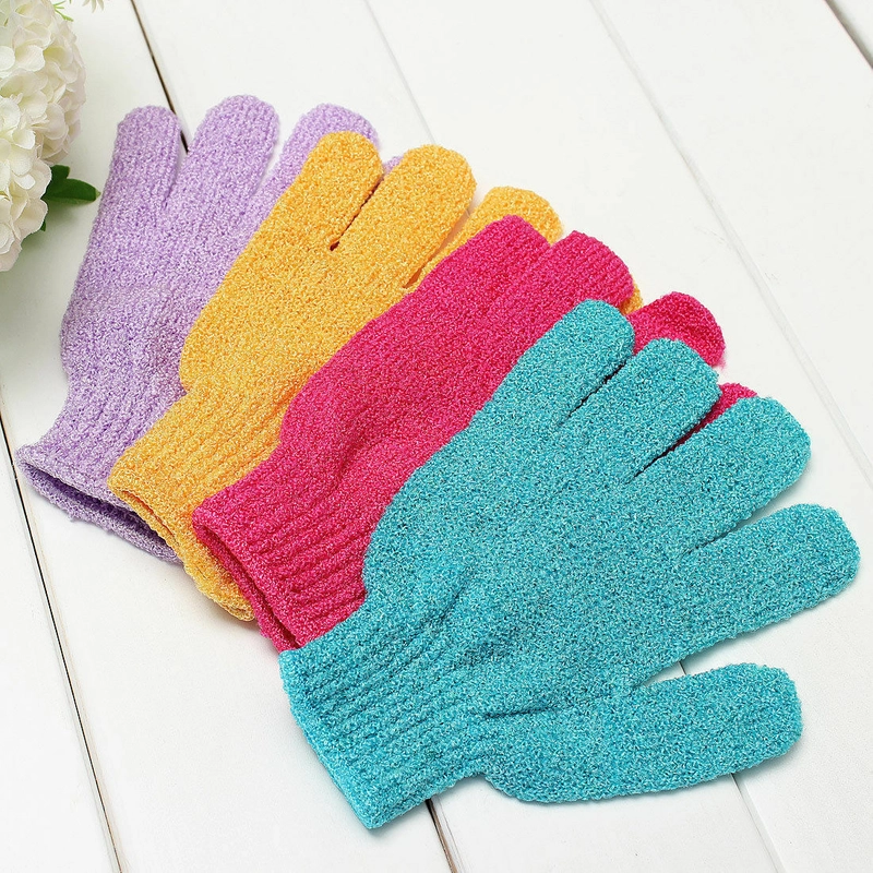 Антицеллюлитная массажная перчатка с эффектом пилинга "Body Scrubber Glove"