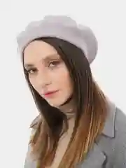 Белый берет фетровый Tonak