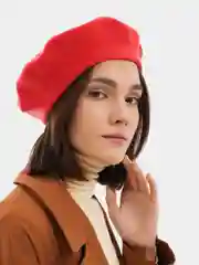 Красный берет фетровый Tonak