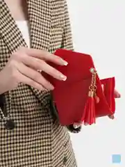 Женский маленький кошелек с брелоком