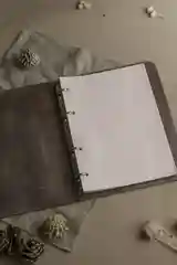 Ежедневник в деревянной обложке